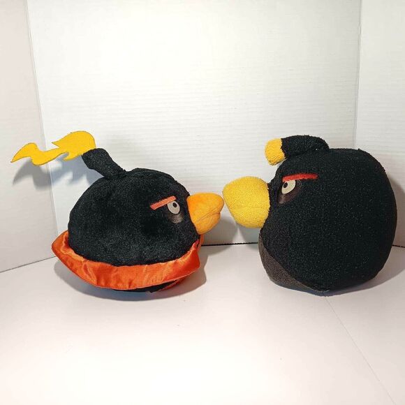 Angry Birds Plush Outer Space Black Fire Bomb Bird Orange Black 6”No Sound - Picture 2 of 5